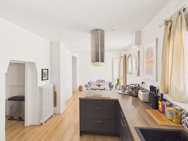 Vente Maison 7 pièces 140.14 m2 Avignon