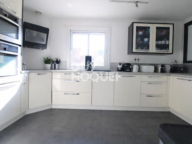 Vente Maison 7 pièces 140.8 m2 Brie Comte Robert