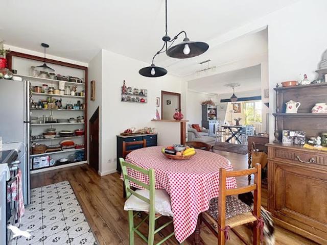 Vente Maison 7 pièces 141 m2 Beaumont de Lomagne