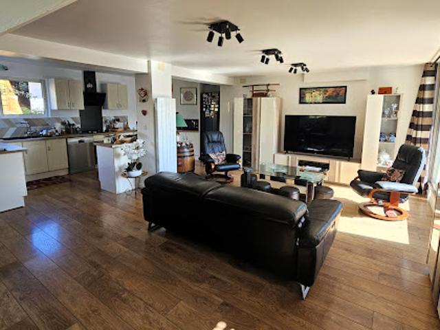 Vente Maison 7 pièces 141 m2 Cesson sevigne