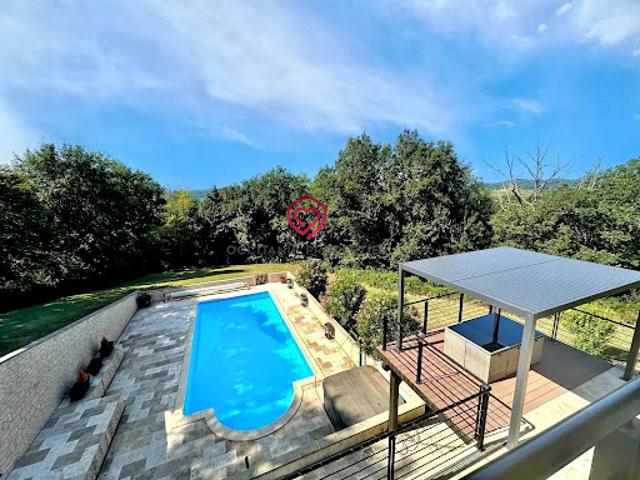 Vente Maison 7 pièces 142 m2 Malabat