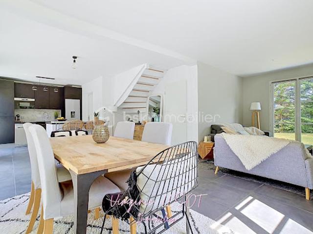 Vente Maison 7 pièces 142 m2 Montevrain