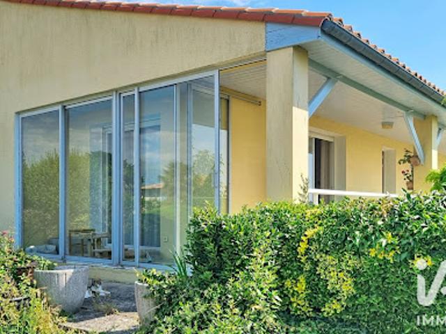Vente Maison 7 pièces 142 m2 Mortagne sur Gironde
