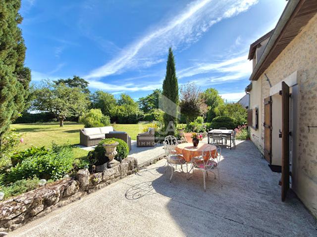 Vente Maison 7 pièces 142 m2 Egreville