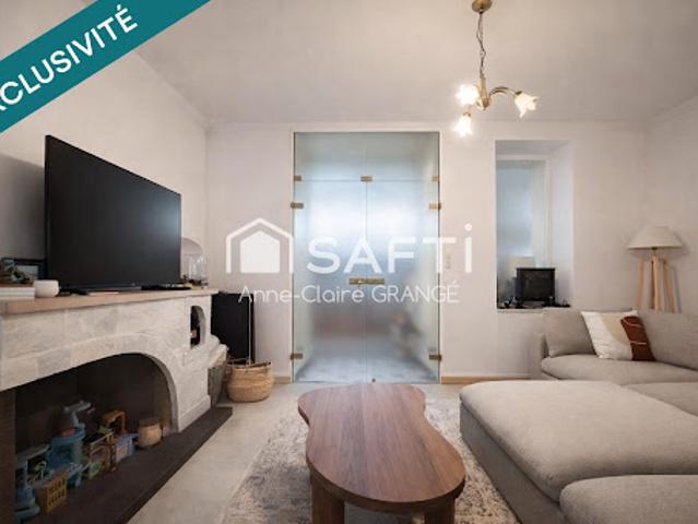 Vente Maison 7 pièces 142 m2 Fresnay sur Sarthe