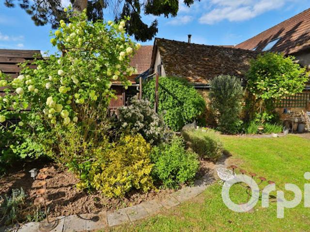 Vente Maison 7 pièces 142 m2 Saint Clair sur Epte