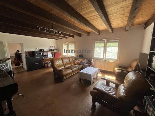 Vente Maison 7 pièces 142 m2 Saint juery