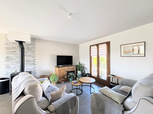 Vente Maison 7 pièces 142.5 m2 Corcelles en Beaujolais