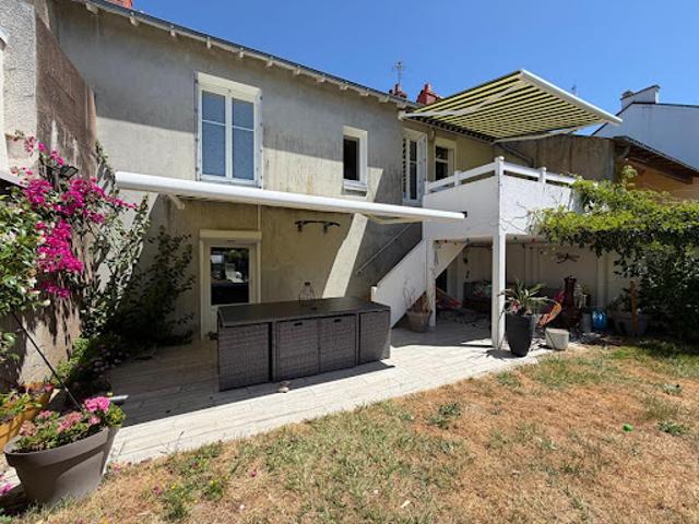 Vente Maison 7 pièces 143 m2 Nantes