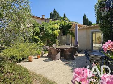 Vente Maison 7 pièces 143 m2 Calvisson