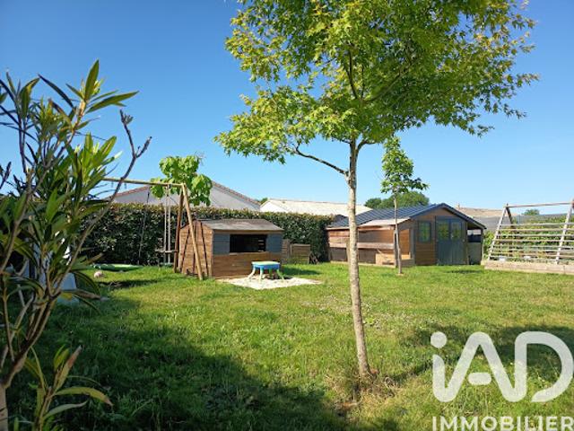 Vente Maison 7 pièces 143 m2 Essarts en Bocage