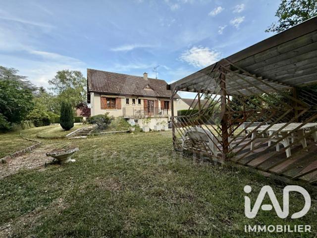 Vente Maison 7 pièces 143 m2 Ladon