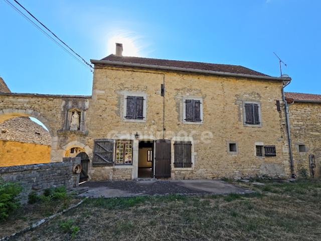 Vente Maison 7 pièces 143 m2 Laives