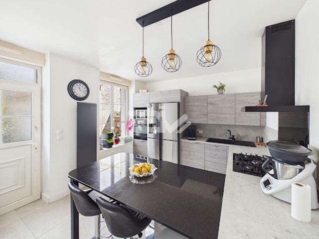 Vente Maison 7 pièces 143 m2 Les Septvallons