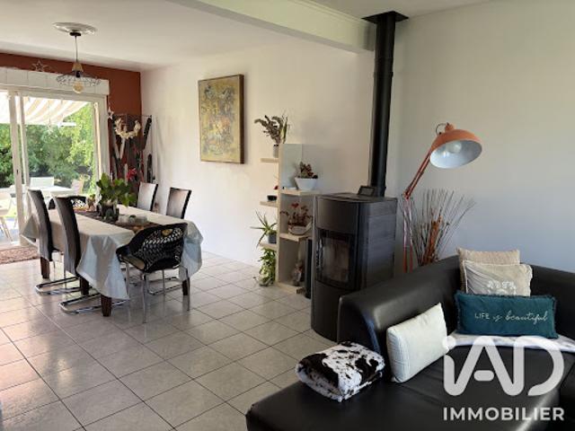 Vente Maison 7 pièces 143 m2 Rumigny