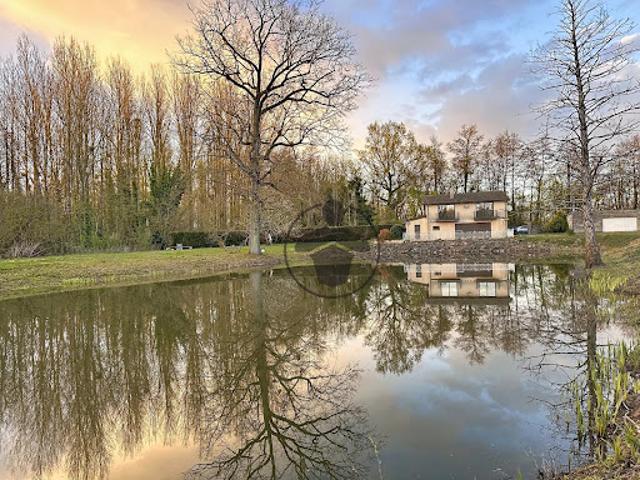 Vente Maison 7 pièces 143 m2 Séry lès Mézières
