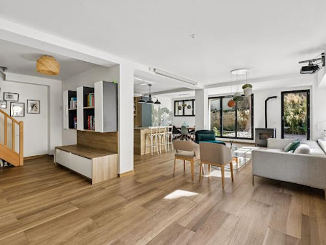 Vente Maison 7 pièces 154 m2 Nanterre