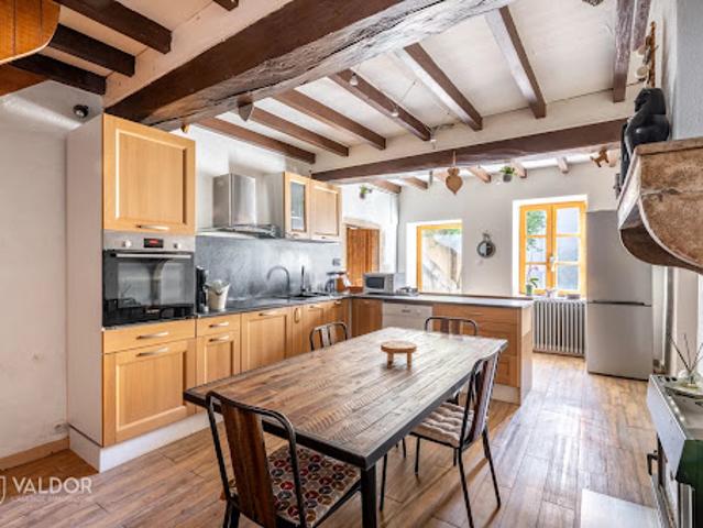 Vente Maison 7 pièces 155 m2 Arnas