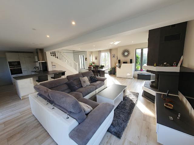 Vente Maison 7 pièces 155 m2 Bazoches sur Guyonne