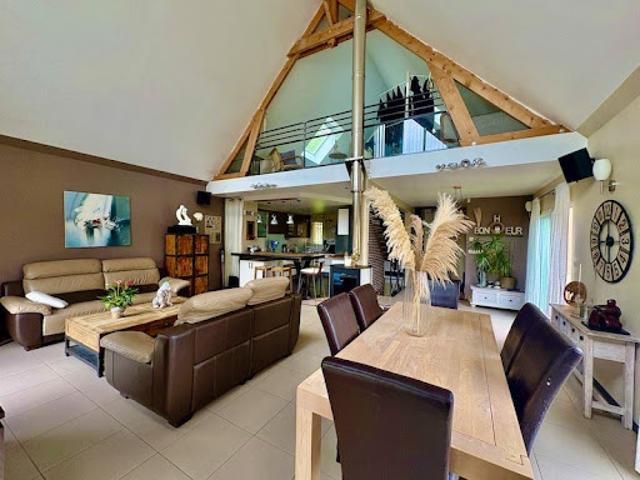 Vente Maison 7 pièces 155 m2 Chateaufort