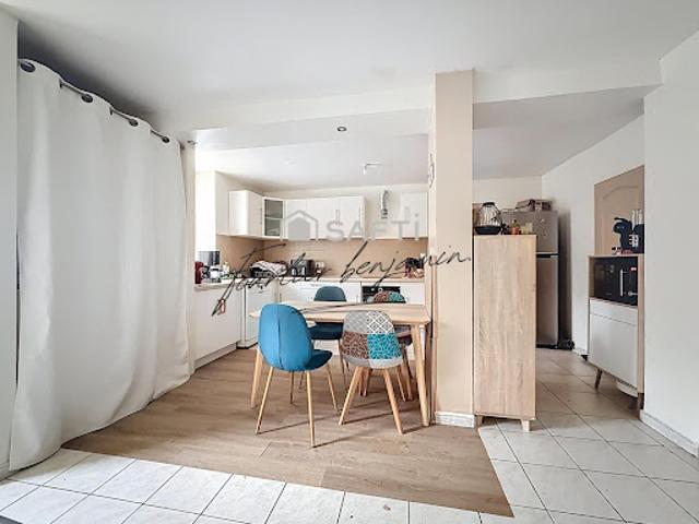 Vente Maison 7 pièces 155 m2 Bray sur Seine