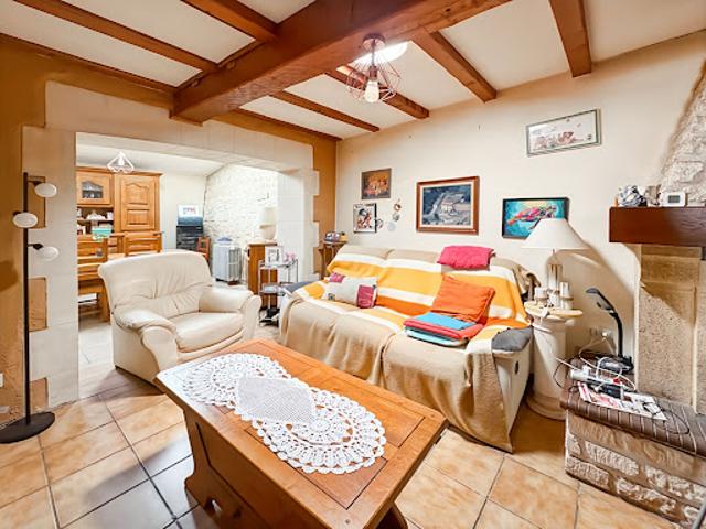Vente Maison 7 pièces 155 m2 Gémozac