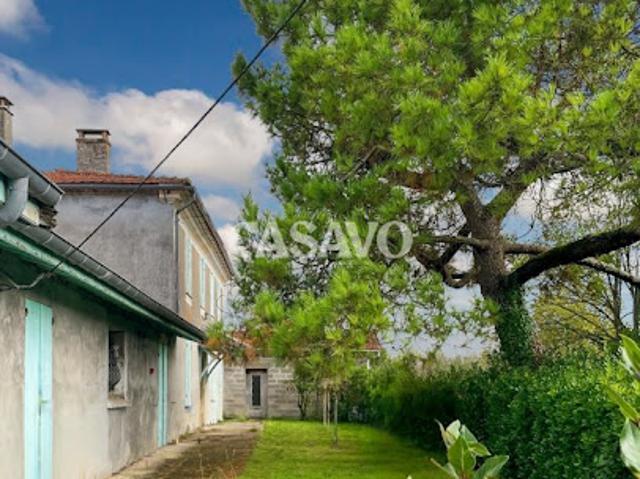 Vente Maison 7 pièces 220 m2 Jau Dignac et Loirac