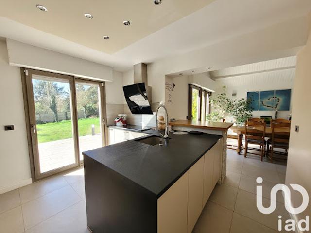Vente Maison 7 pièces 155 m2 Longvilliers