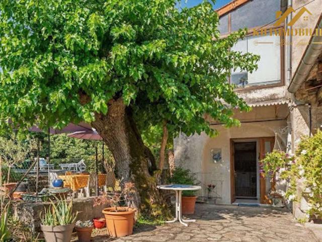 Vente Maison 7 pièces 155.64 m2 Privas