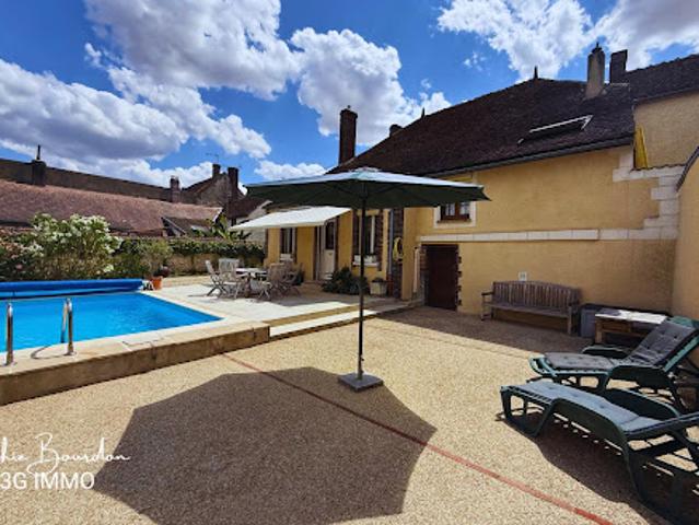 Vente Maison 7 pièces 156 m2 Epineau les Voves