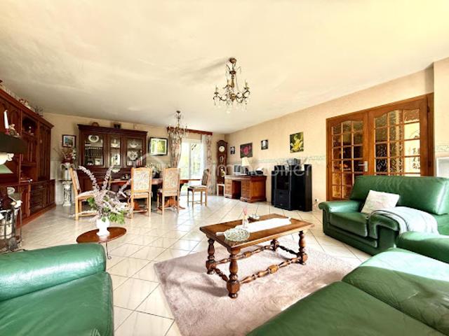 Vente Maison 7 pièces 156 m2 Genas