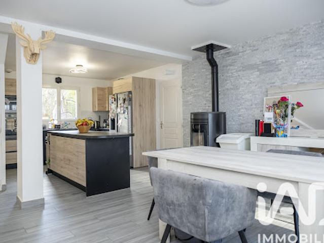 Vente Maison 7 pièces 156 m2 Levainville