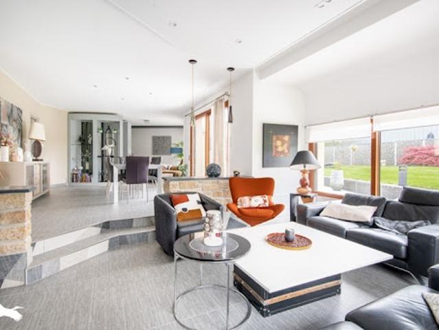 Vente Maison 7 pièces 156 m2 Plounéventer