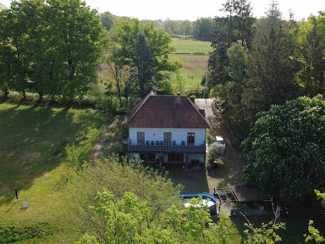 Vente Maison 7 pièces 156 m2 Pressac
