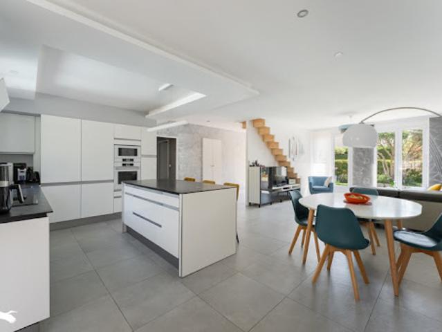 Vente Maison 7 pièces 156 m2 Saint Aunès