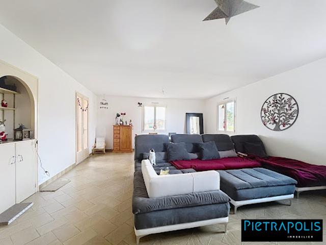 Vente Maison 7 pièces 156 m2 Saint Etienne des Oullières