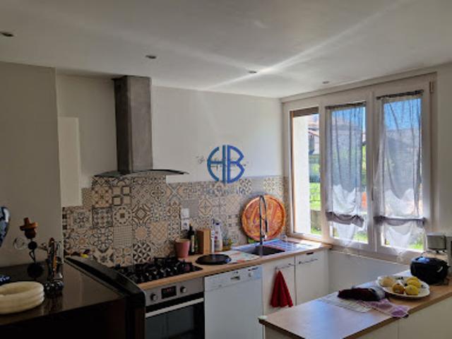 Vente Maison 7 pièces 156 m2 Venissieux