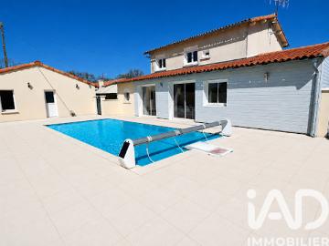 Vente Maison 7 pièces 157 m2 Charroux