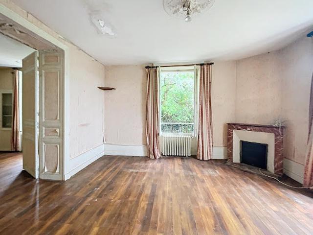 Vente Maison 7 pièces 157 m2 Javerlhac et la Chapelle Saint Robert