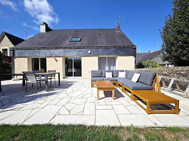 Vente Maison 7 pièces 157 m2 Ploermel