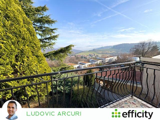Vente Maison 7 pièces 157 m2 Sorbiers