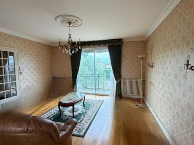 Vente Maison 7 pièces 158 m2 Champniers