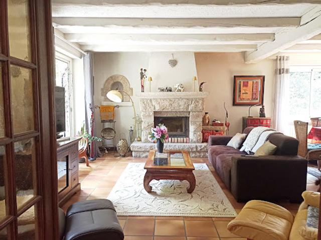Vente Maison 7 pièces 158 m2 Guiclan