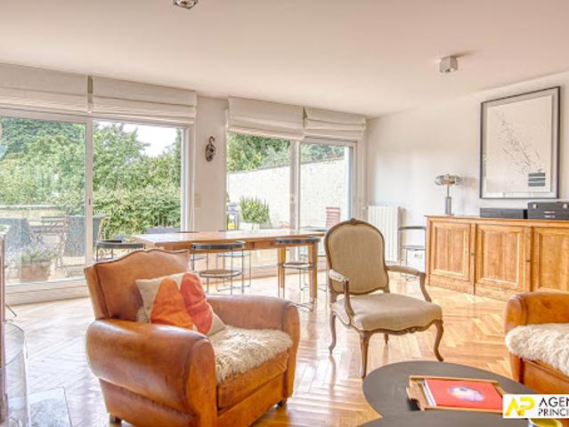 Vente Maison 7 pièces 158 m2 Le Chesnay Rocquencourt