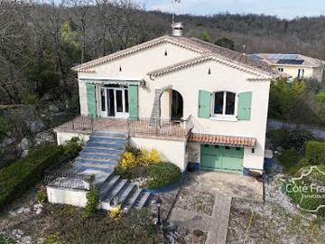 Vente Maison 7 pièces 158 m2 Vogue
