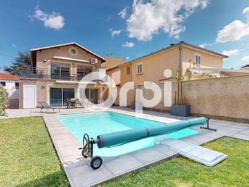 Vente Maison 7 pièces 159 m2 Bron