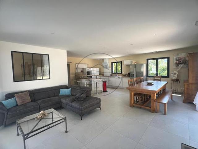 Vente Maison 7 pièces 159 m2 Saint Ambroix