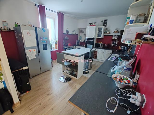 Vente Maison 7 pièces 159.46 m2 Dangé Saint Romain