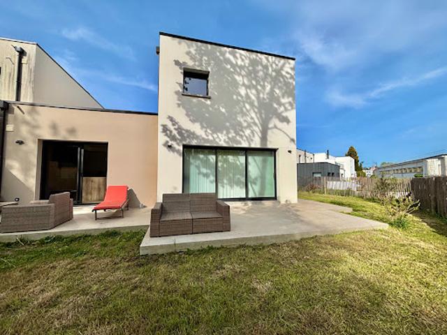 Vente Maison 7 pièces 159.8 m2 Lorient