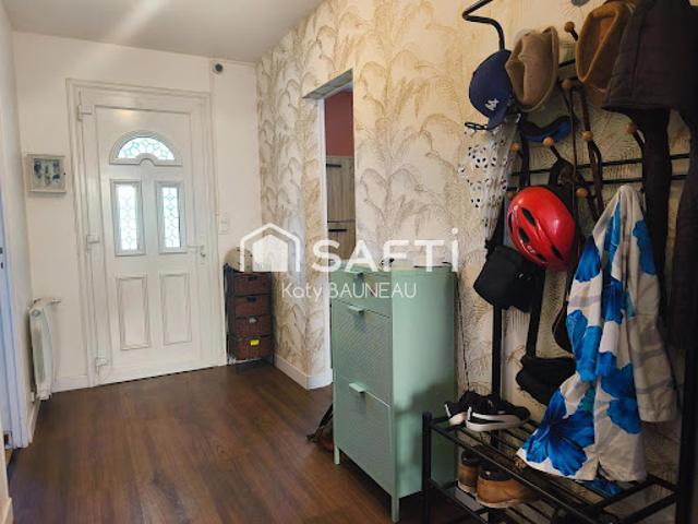 Vente Maison 7 pièces 150 m2 Mûrs Erigné